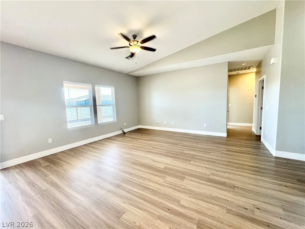2080 South Highland Avenue — photo 5