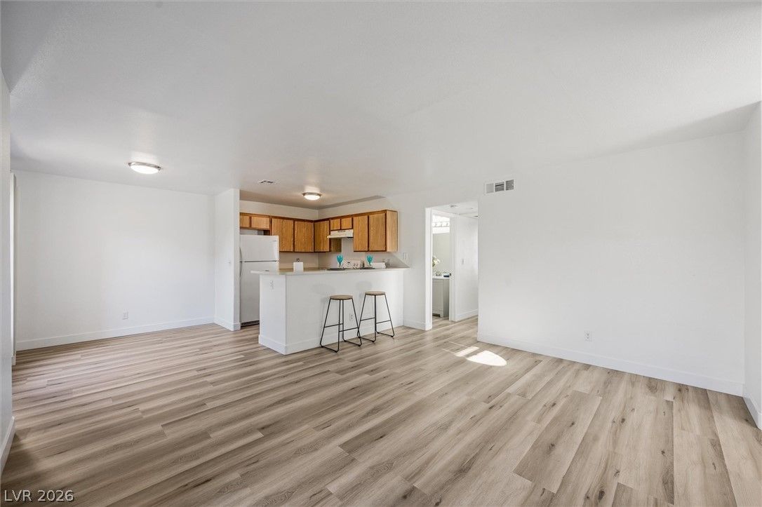 2980 Juniper Hills Boulevard 103 — photo 5