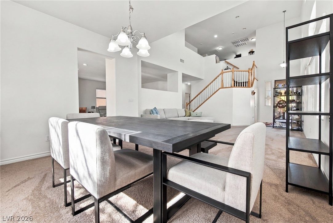 7425 Glorious Sun Drive — photo 4