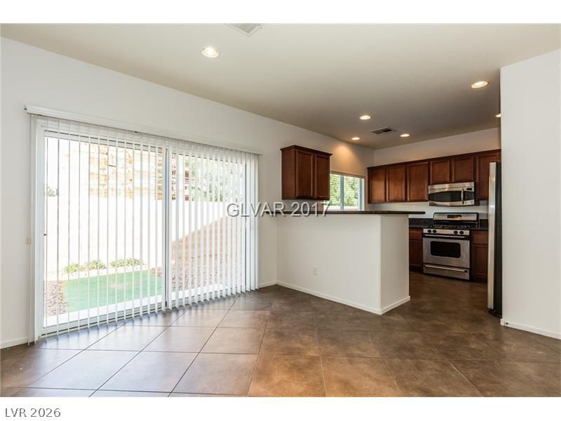 6211 Blushing Willow Street — photo 3