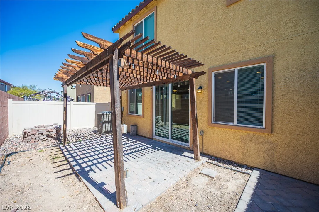 4016 Juanita May Avenue — photo 5