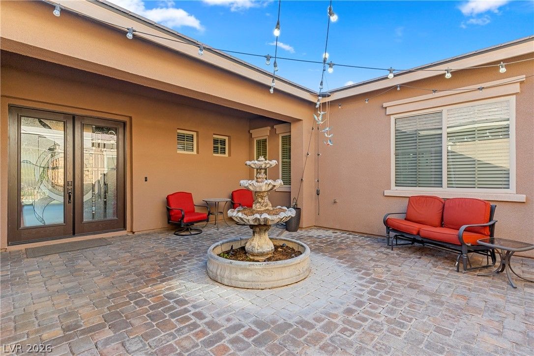 6589 Lyon Estates Avenue — photo 4