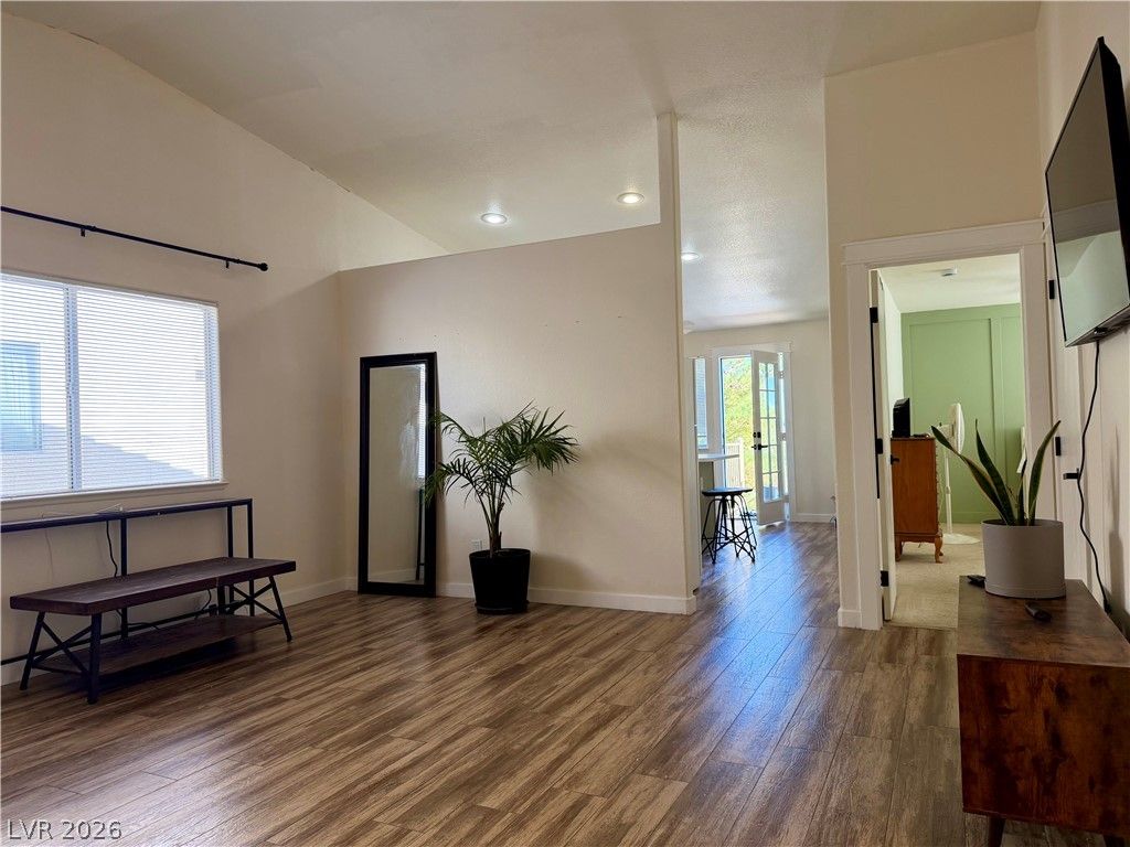 7564 Durham Hall Avenue 201 — photo 3 of 12