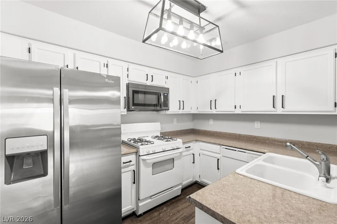 2108 Willowbury Drive C — photo 3