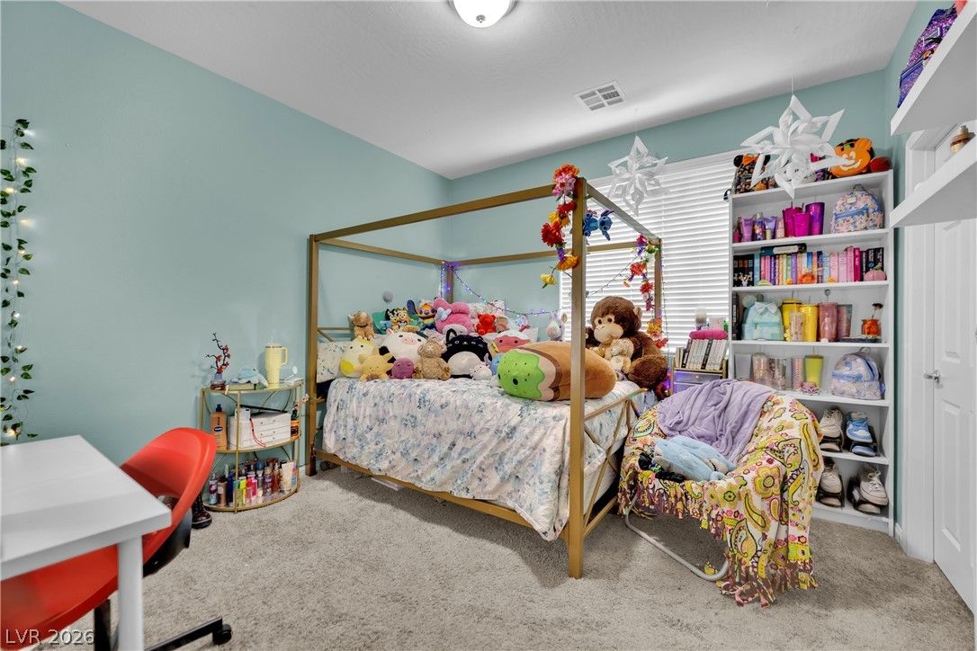 2241 MUNDARE Drive — photo 4 of 40