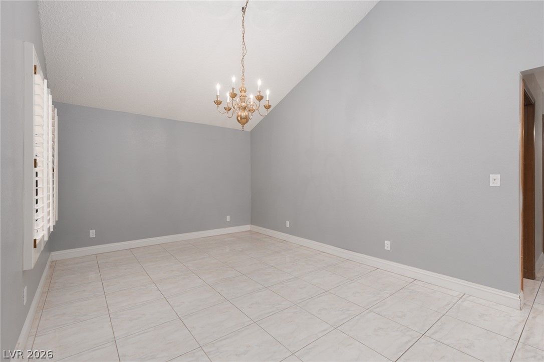 5305 Braemar Drive — photo 5