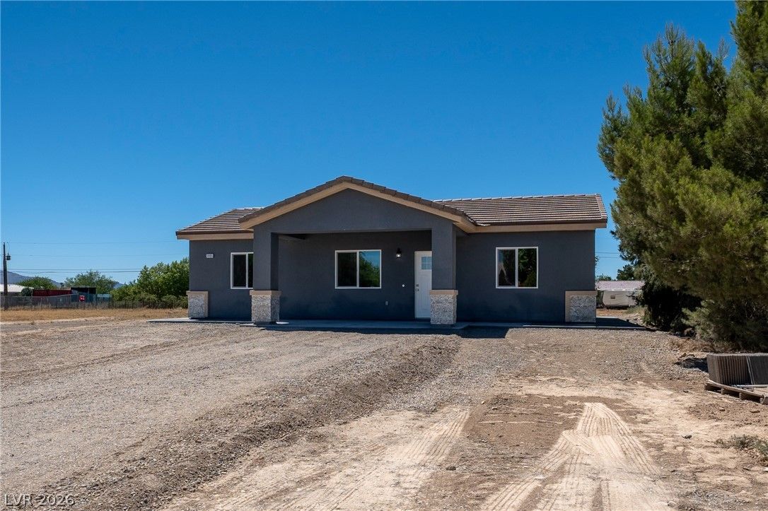 3080 Unicorn Avenue — photo 2 of 21