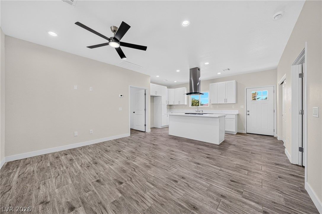 3080 Unicorn Avenue — photo 5 of 21