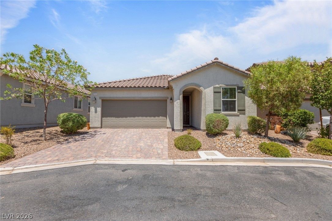 9712 Angel Valley Drive — photo 1