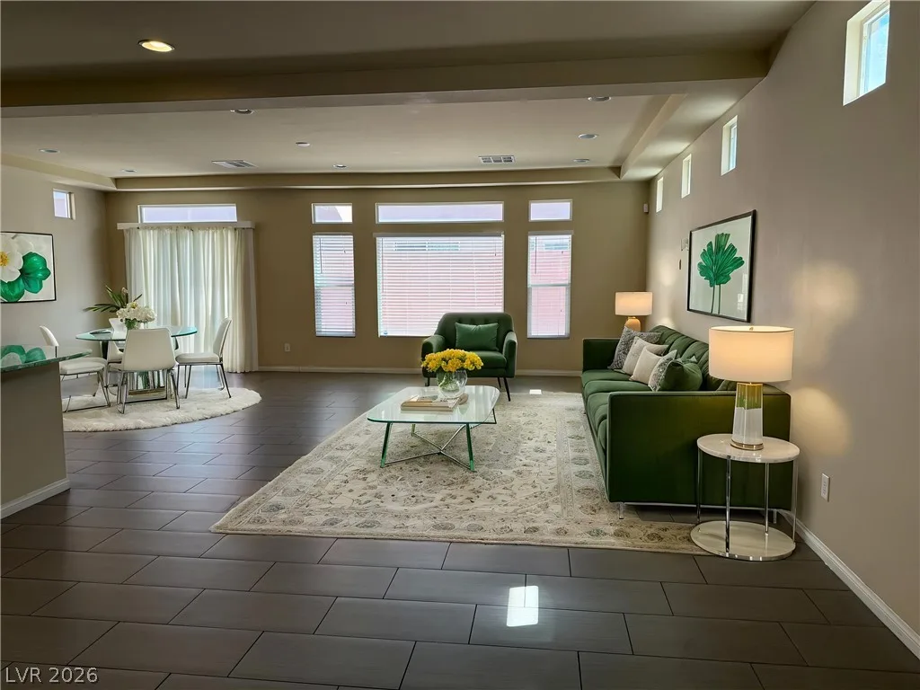 6083 CROWN PALMS Avenue — photo 4