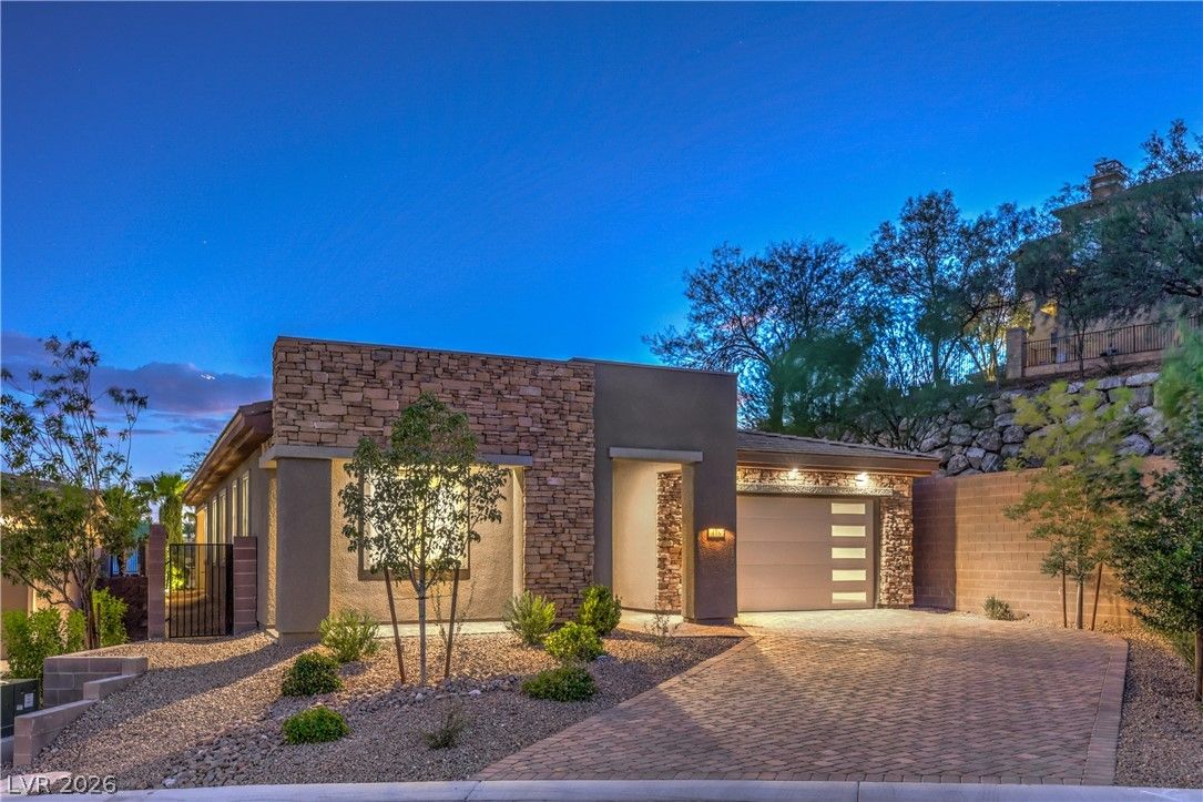 118 Reflection Cove Drive — photo 3
