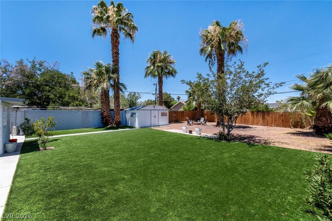 1937 Peyton Drive — photo 2
