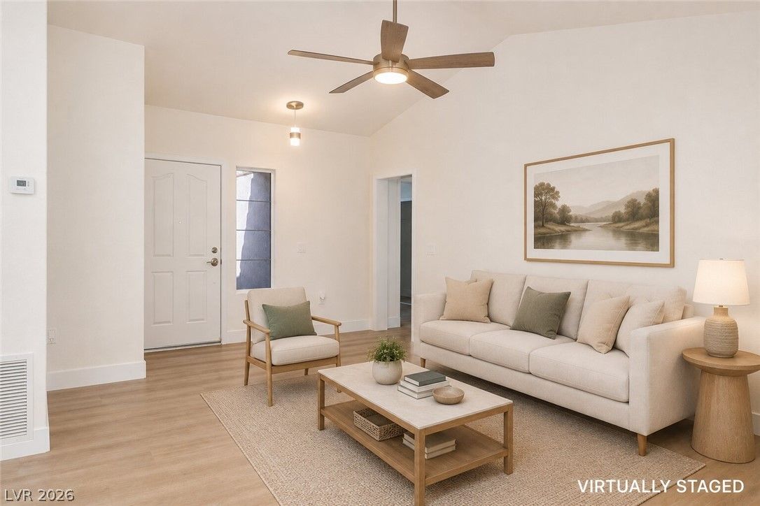 8701 Villa Ridge Drive — photo 2 of 34