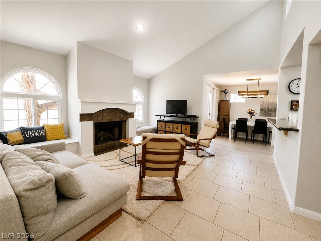 3145 East Flamingo Road 2104 — photo 4