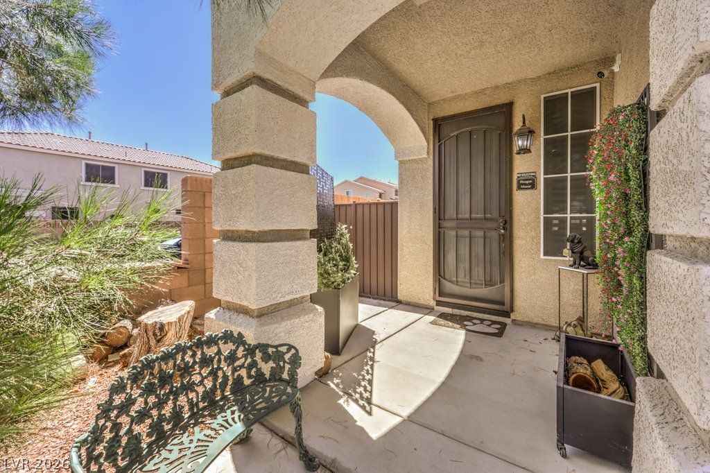 5625 Brimstone Hill Avenue — photo 3