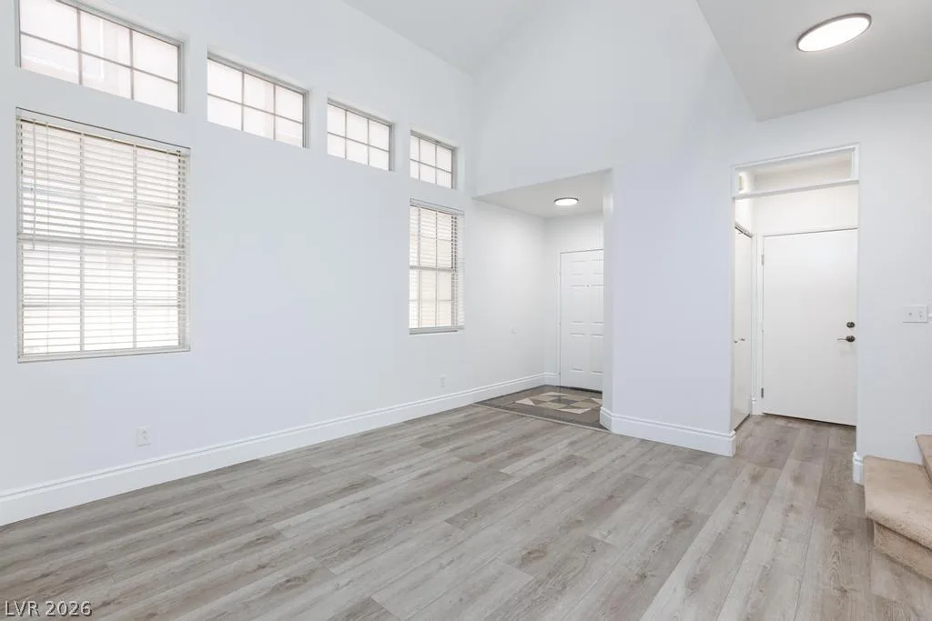 1857 Poetic Valley Circle — photo 4
