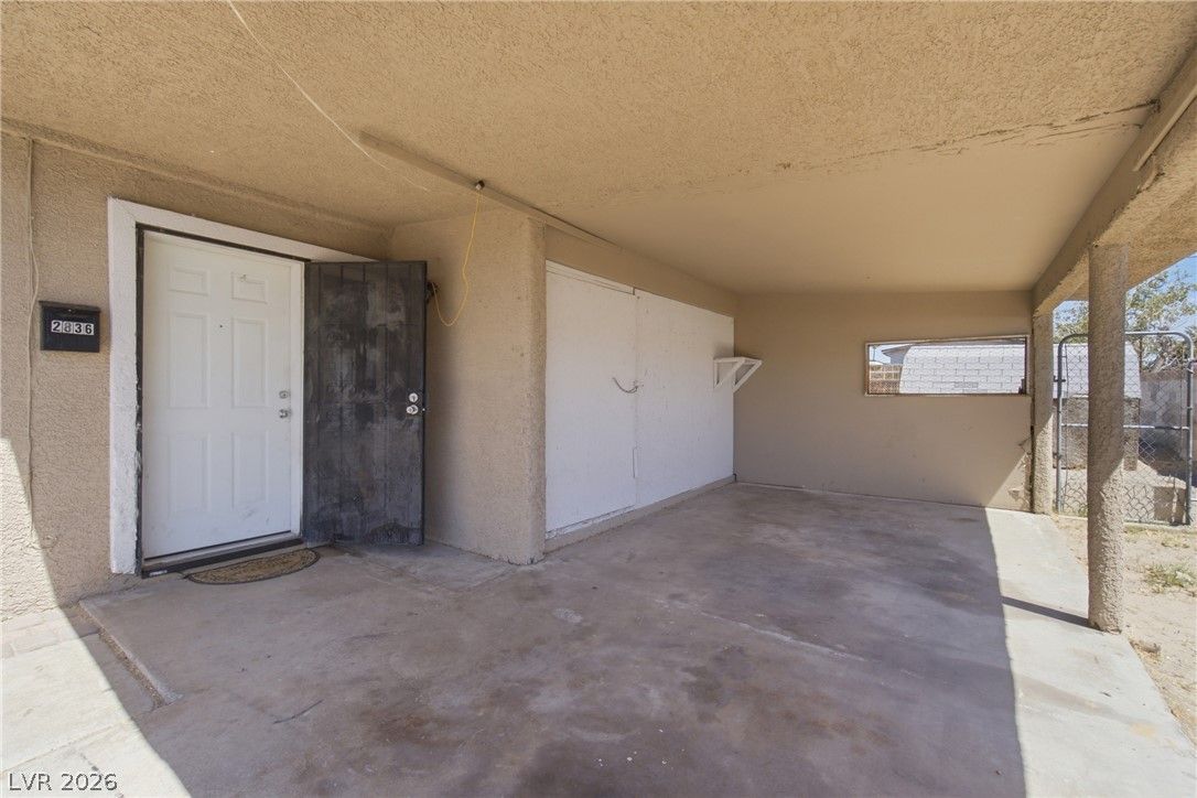 2836 Reynolds Avenue — photo 4 of 26