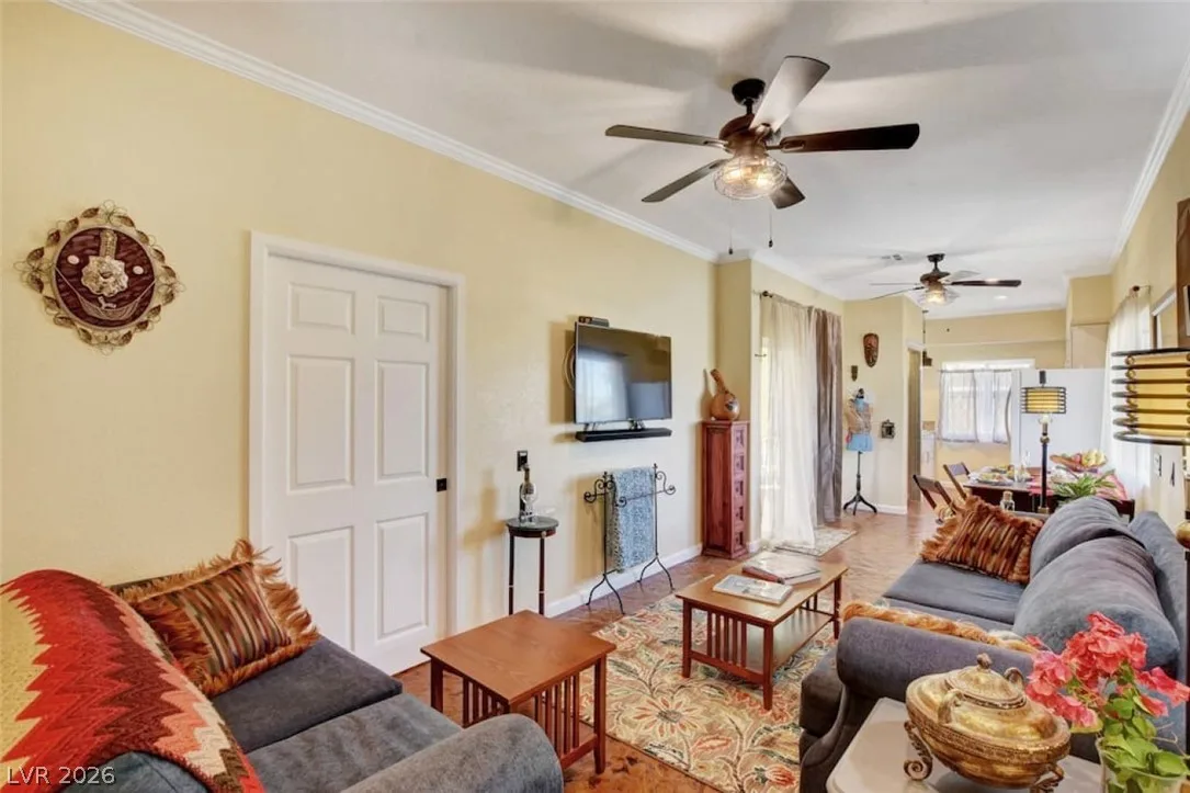 481 Benedict (Casita) Drive — photo 3