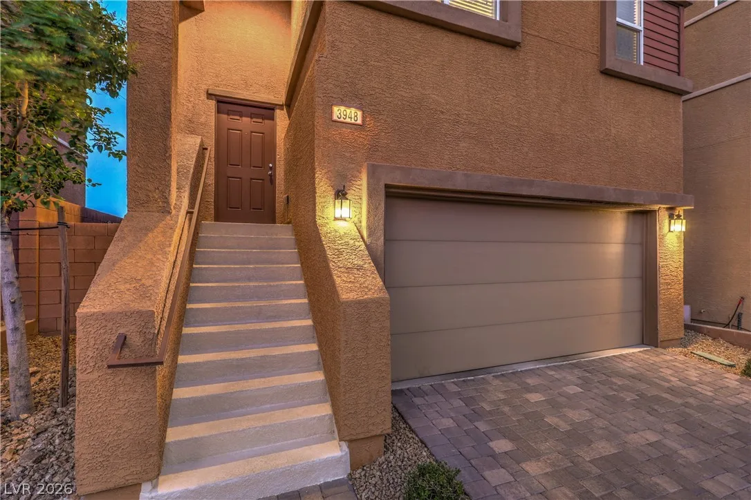 3948 Total Eclipse Street — photo 2