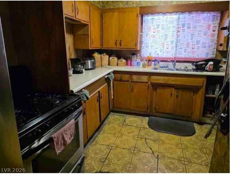 2958 Ferndale Street — photo 4 of 9