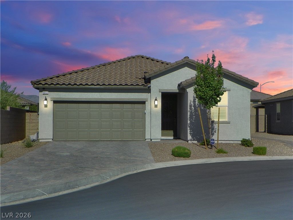 10117 Cliff Barrel Court — photo 4