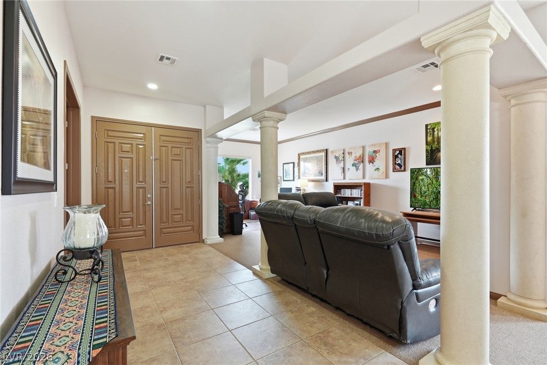 5612 Lusitano Street — photo 4