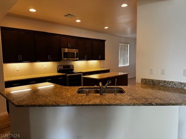 3744 River Heights Lane — photo 5 of 17