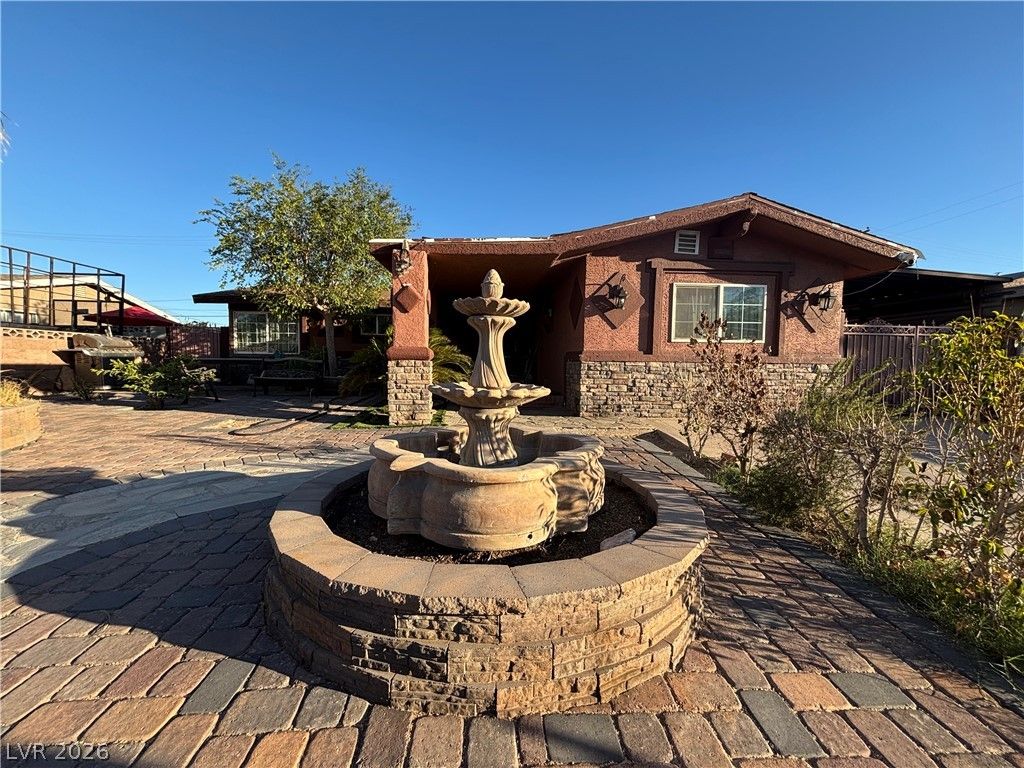 3916 Nixson Drive — photo 2