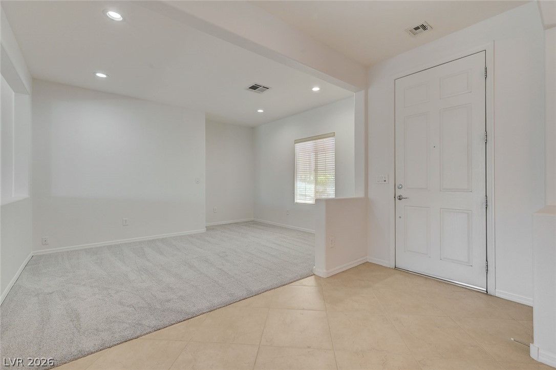 2348 Kalkaska Drive — photo 2