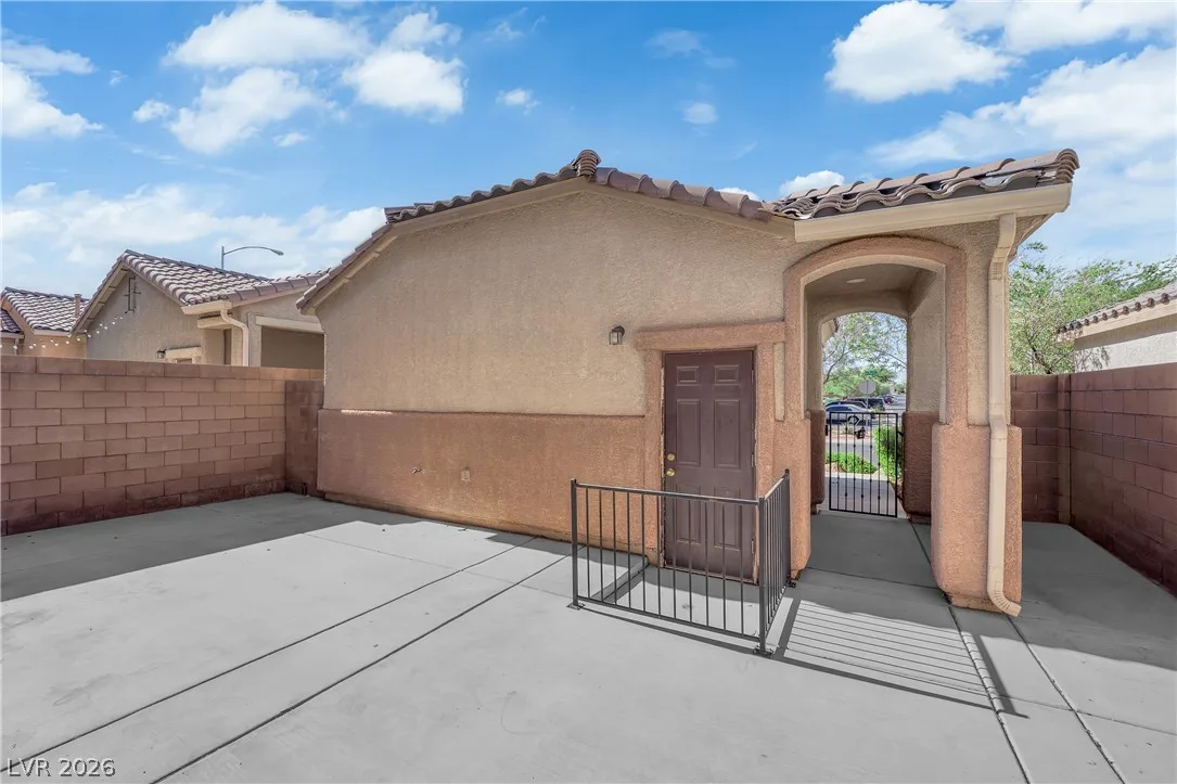 8779 Salvestrin Point Avenue — photo 4