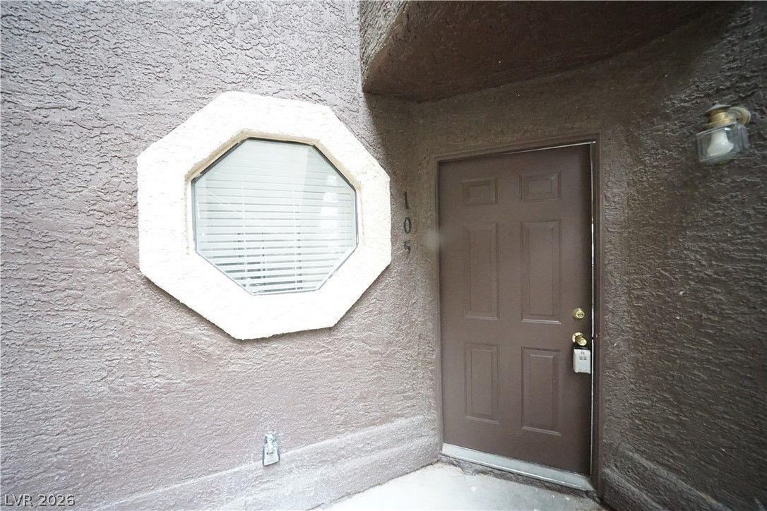5022 South Rainbow Boulevard 105 — photo 4 of 21