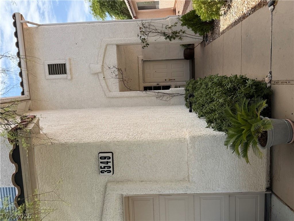 3549 April Springs Street — photo 2 of 31