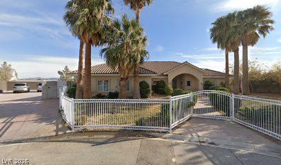 209 Irvin Avenue — photo 2