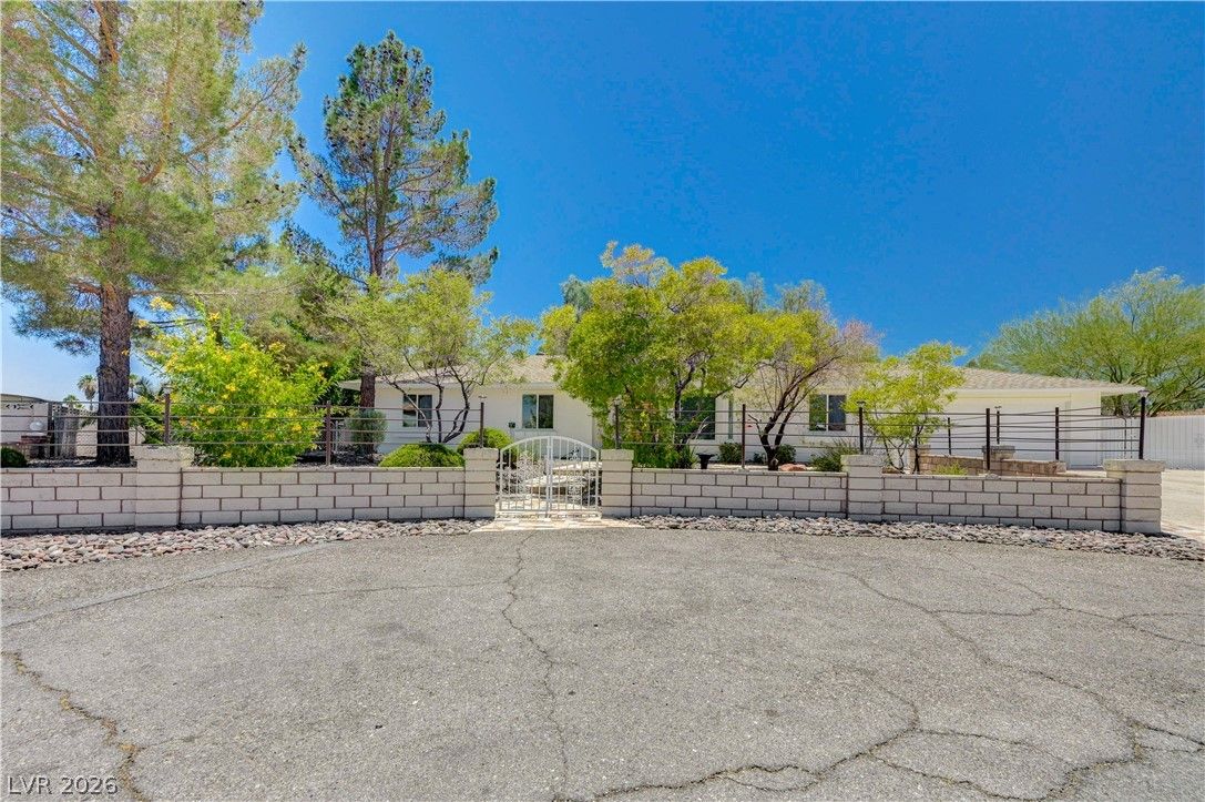 7631 Bermuda Road — photo 3