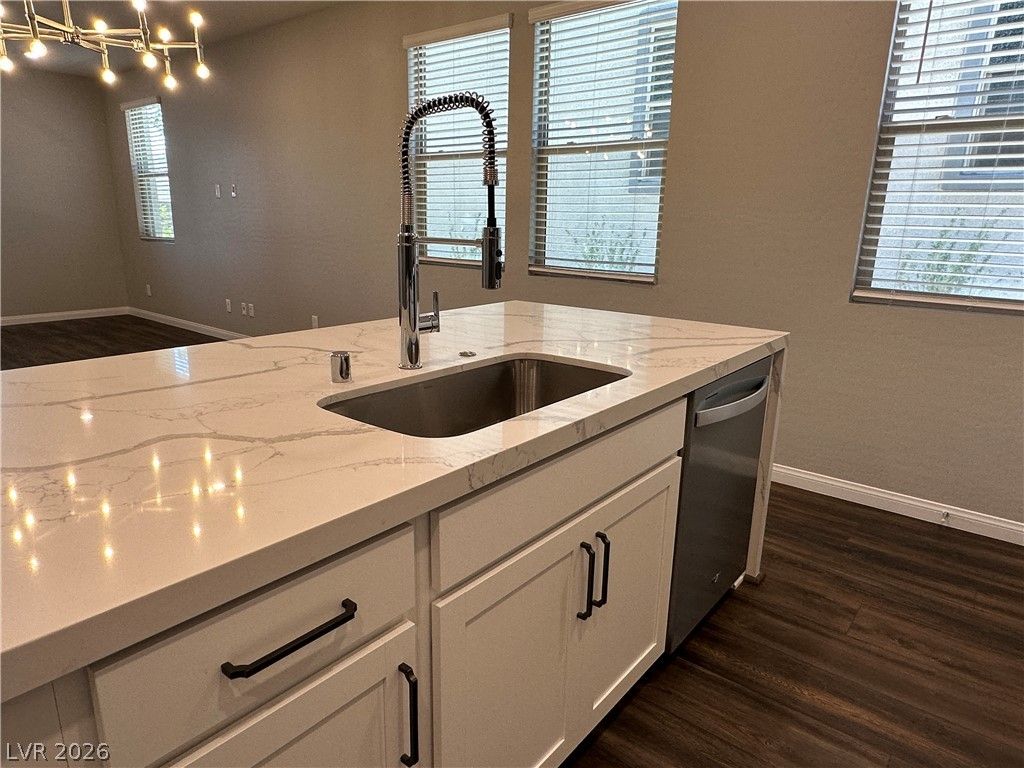 11617 Cedar Shore Avenue — photo 4