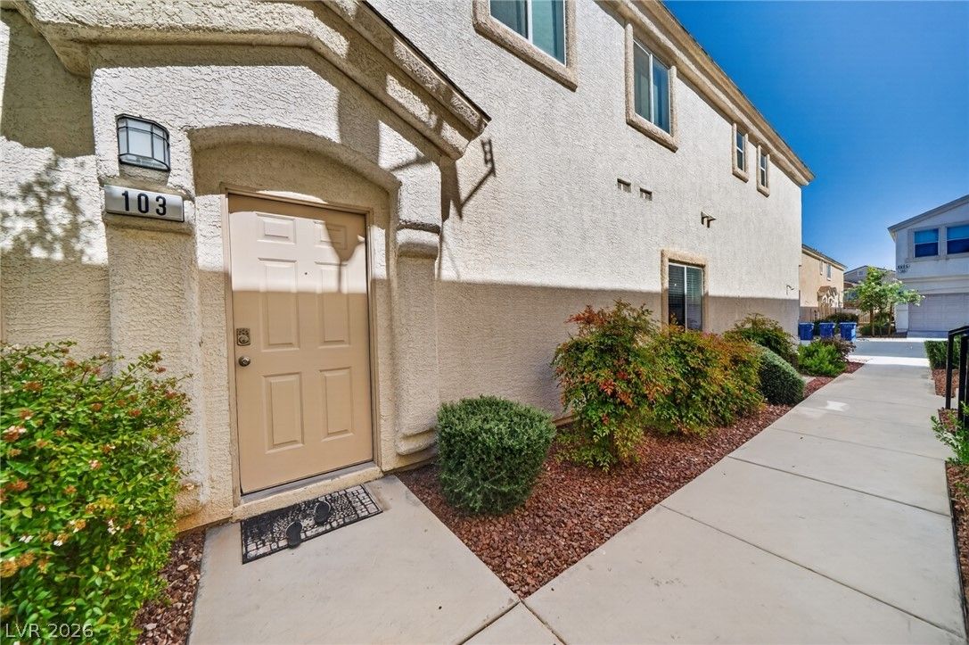 8688 Tomnitz Avenue 103 — photo 2