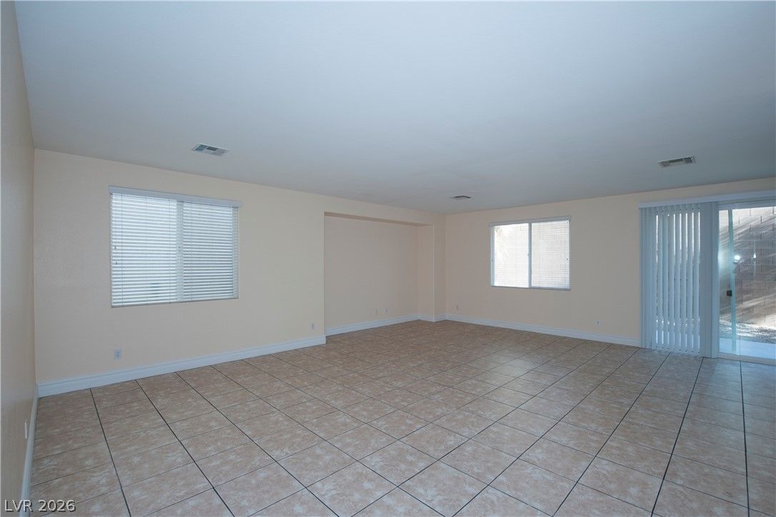 9689 Kampsville Avenue — photo 4