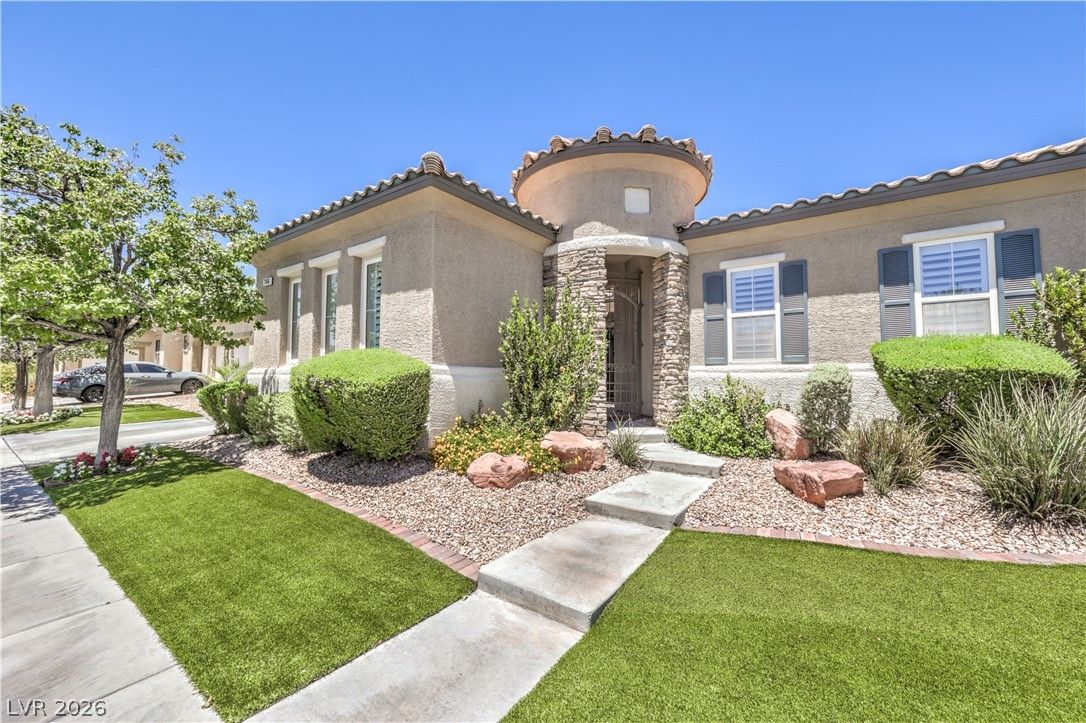7166 Frontier Hills Avenue — photo 3