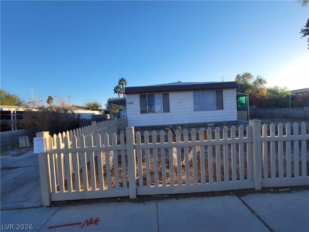 5495 Everglade Street — photo 4