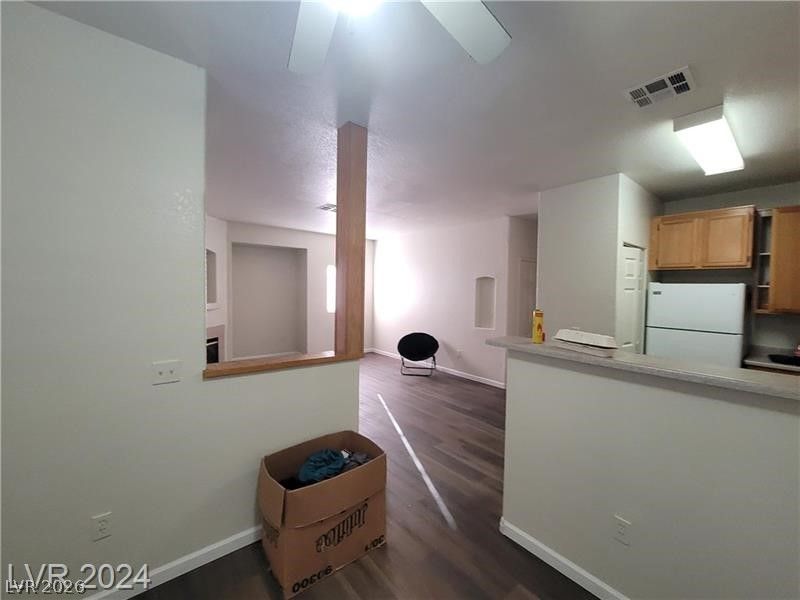 4730 East Craig Road 1106 — photo 5 of 21