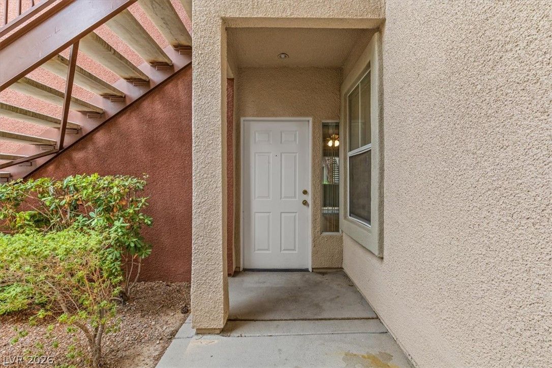 1000 Duckhorn Court 102 — photo 3