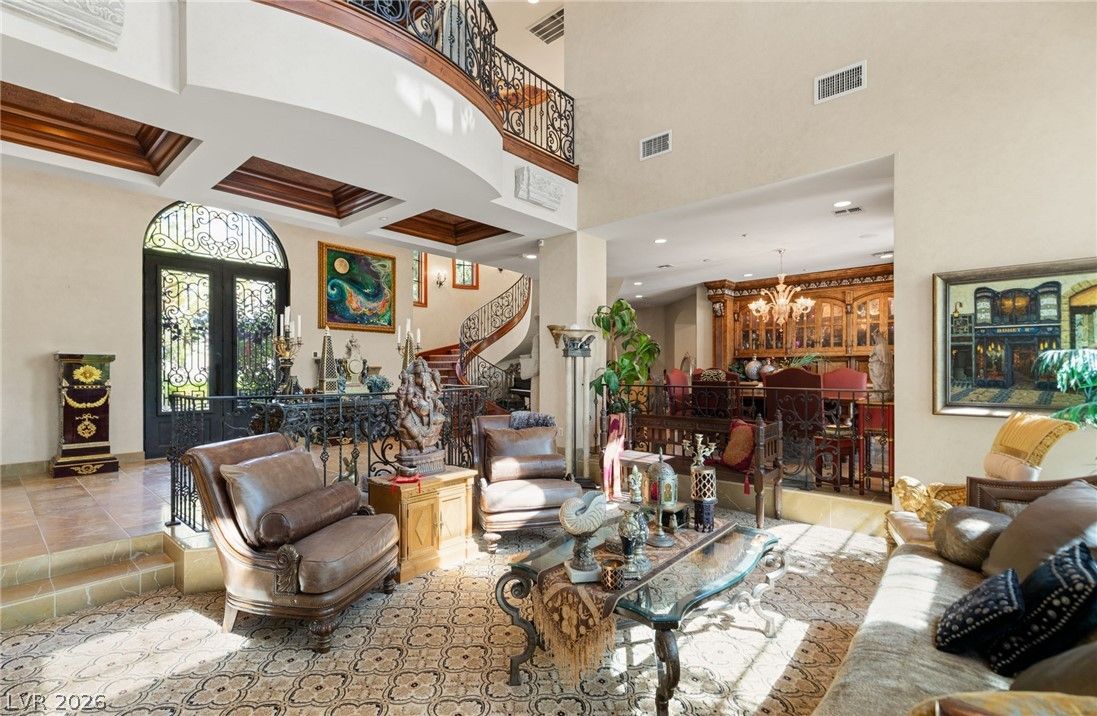 47 Club Vista Drive — photo 4 of 29