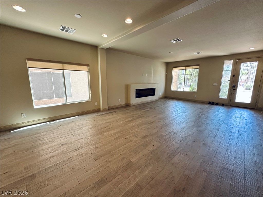 9842 Russian Hill Street — photo 5