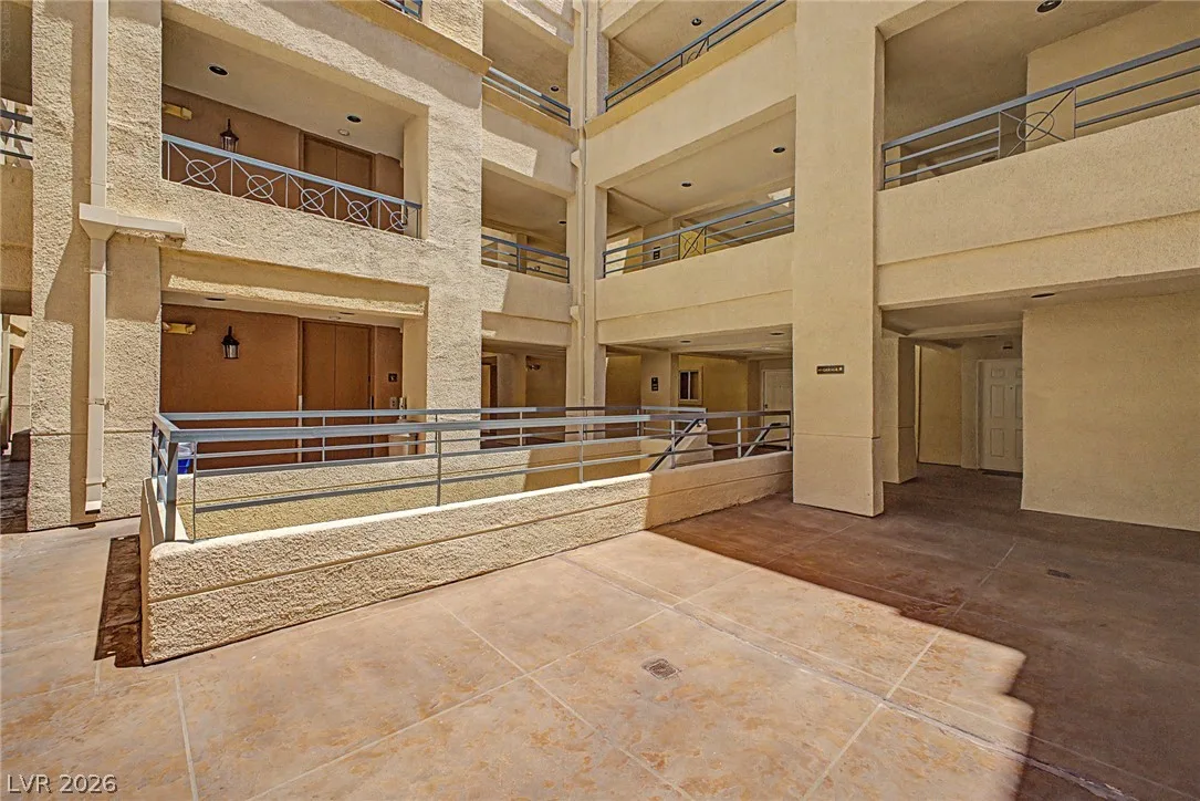 260 East Flamingo Road 220 — photo 4
