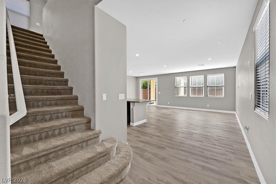 2823 Turnstone Ridge Street — photo 3 of 25