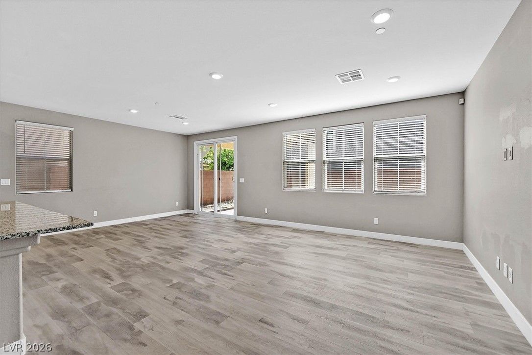 2823 Turnstone Ridge Street — photo 5 of 25
