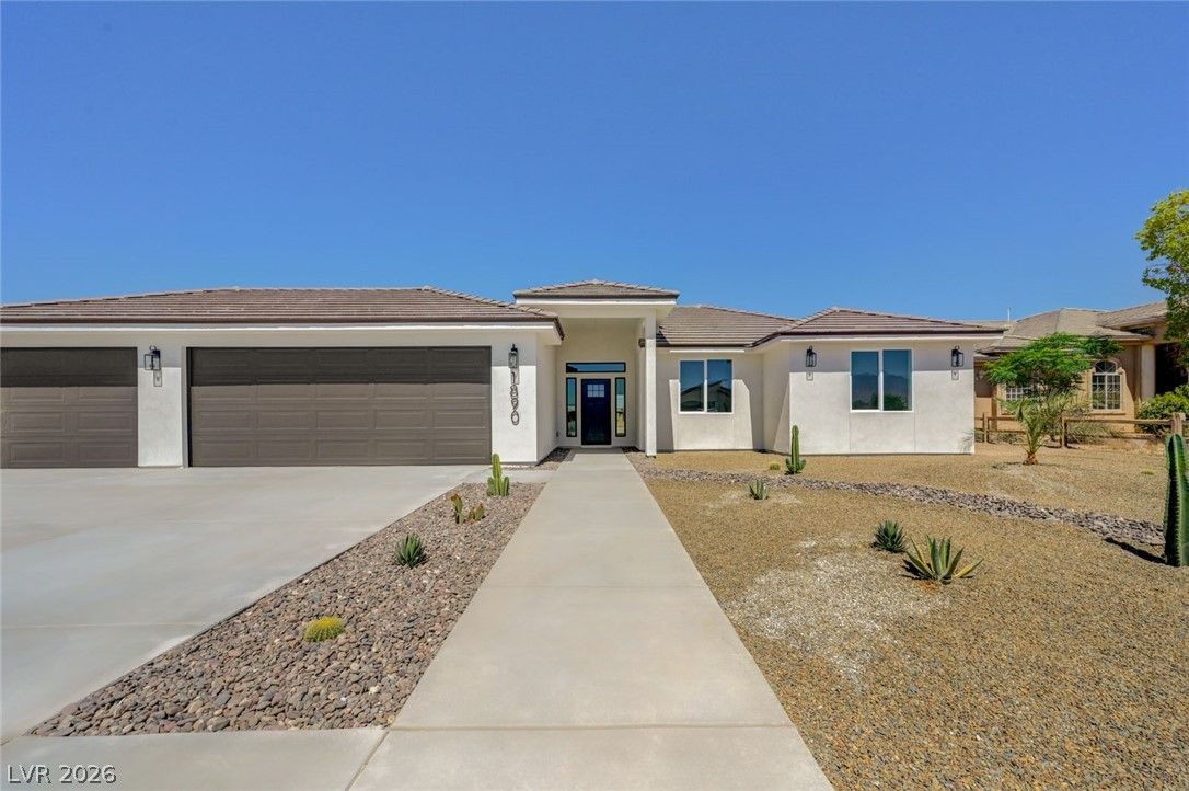 1890 South Manzanita Drive — photo 1