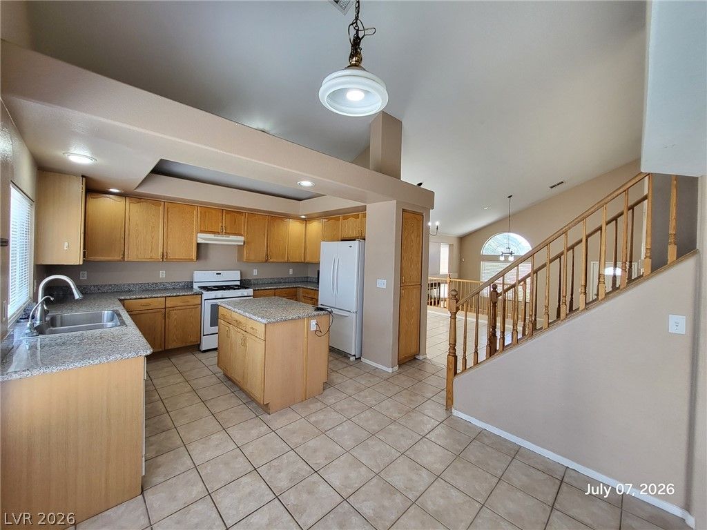8312 Candlefish Court — photo 5