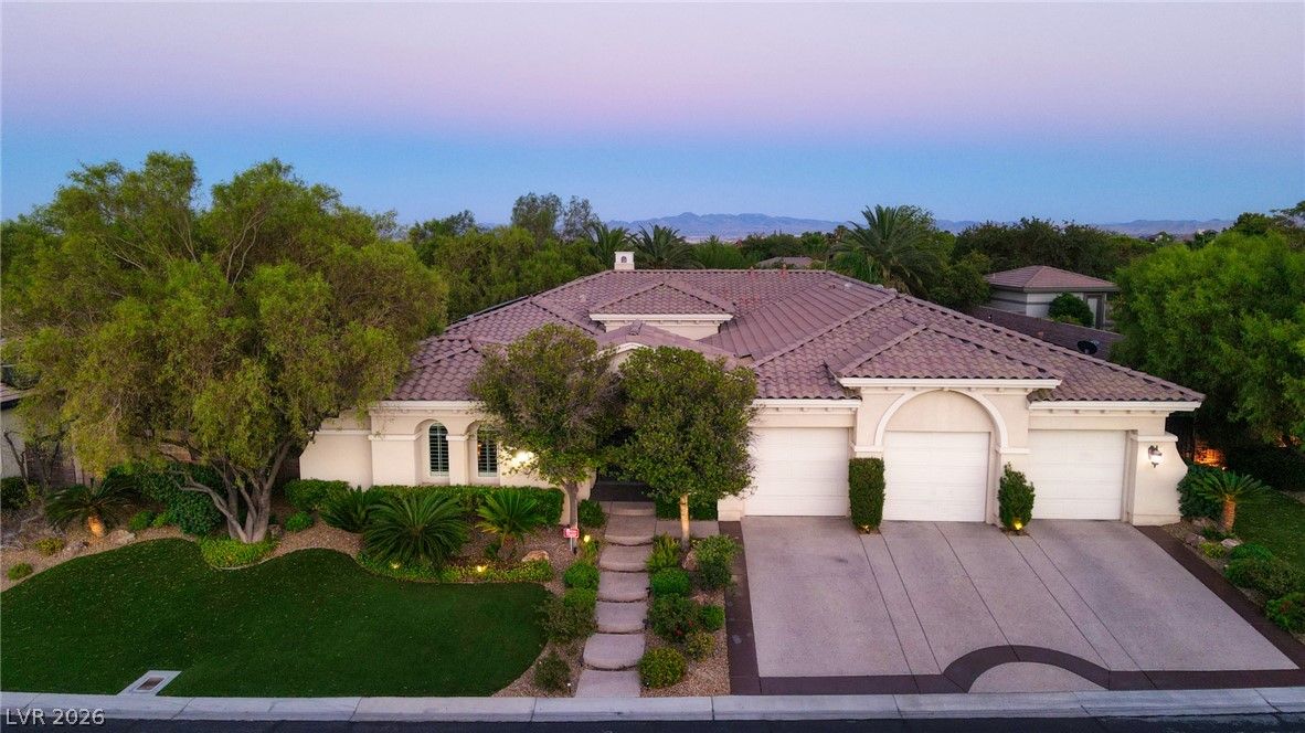 10925 Iris Canyon Lane — photo 2