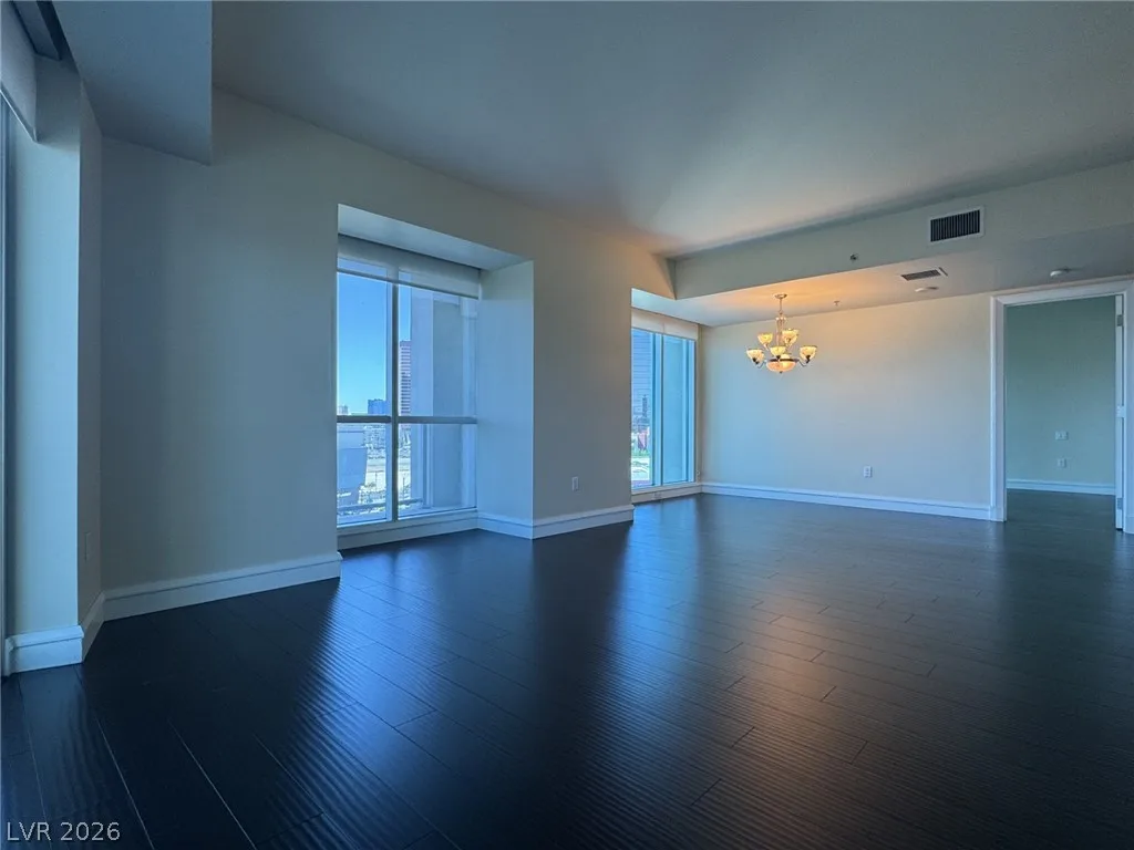 2700 South Las Vegas Boulevard 908 — photo 3